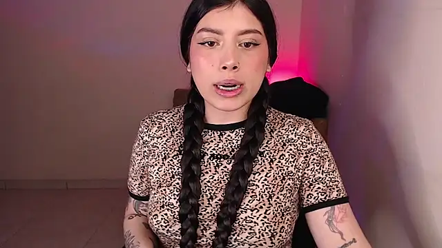 Snapshot of iam_emy chatting on 26, 2, 2026 iam emy online show from 26, 2, 2026