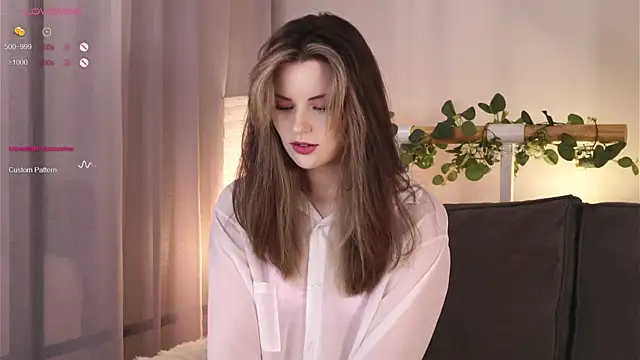 LoraDevon online show from 20, 9, 2025