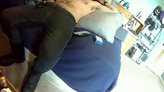 Spunwhiteboy1992 online show from 10, 10, 2025