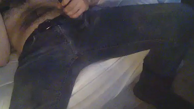 Spunwhiteboy1992 online show from 9, 9, 2025