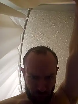 Spunwhiteboy1992 online show from 8, 4, 2026