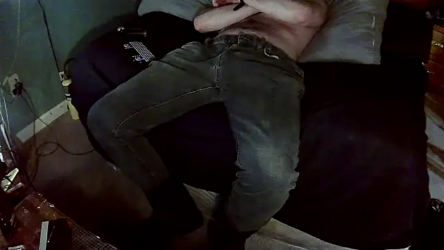 Spunwhiteboy1992 online show from 13, 10, 2025