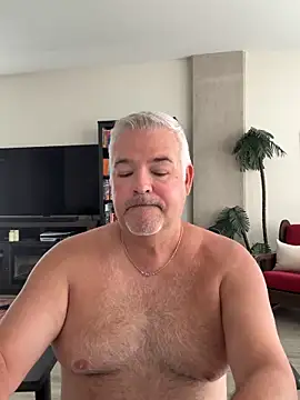 aarosteev2 online show from 16, 4, 2026