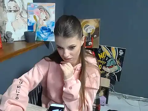 felicity gold online show from 25, 3, 2026