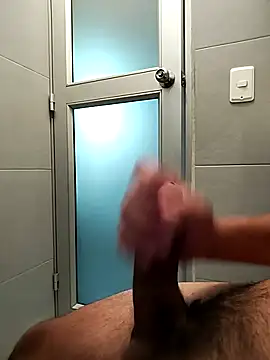 Juan8521 online show from 5, 10, 2025