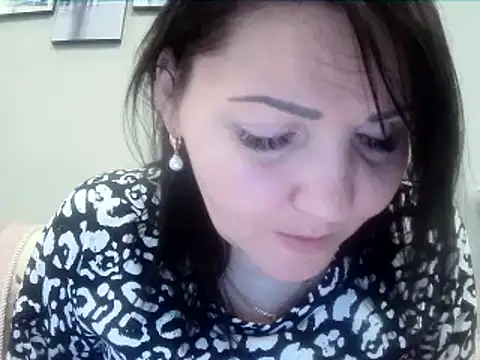 ClaireSunset online show from 15, 5, 2026
