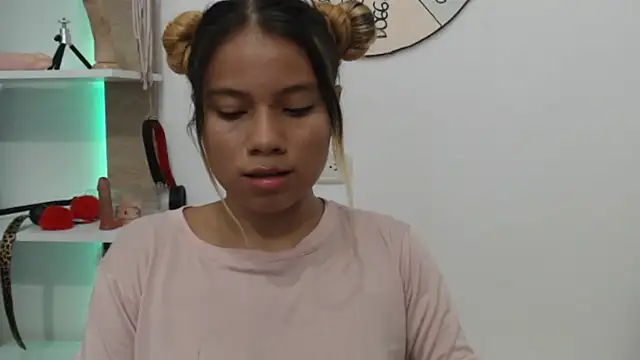 Naomi991 online show from 23, 9, 2025