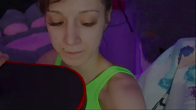 Kathleen Meow online show from 20, 1, 2025