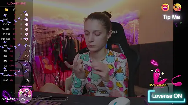 Kathleen Meow online show from 12, 10, 2025