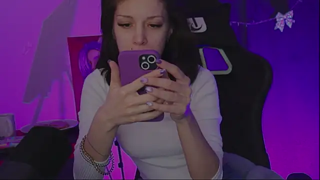 Kathleen Meow online show from 3, 2, 2025