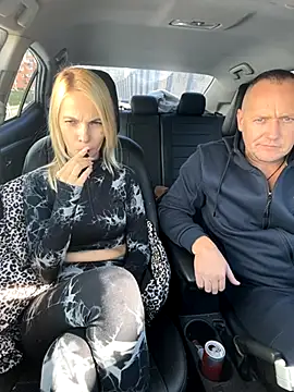 Snapshot of DonorDi chatting on 21, 10, 2025 DonorDi online show from 21, 10, 2025