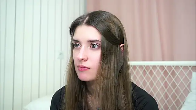 NoreenAtlee online show from 18, 12, 2024