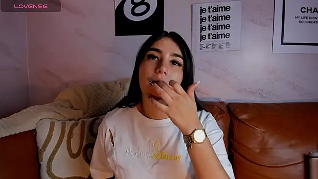 Belliinda 21 online show from 16, 4, 2026