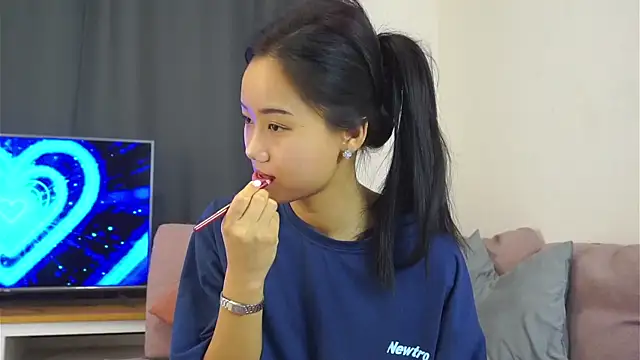 MerciaHartill online show from 6, 2, 2025