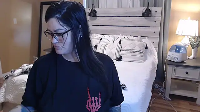 TexasTattooedHouseWife online show from 20, 3, 2025