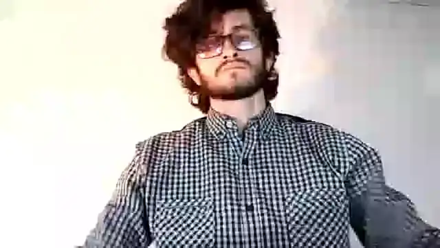 Loggan donnelly online show from 11, 11, 2025