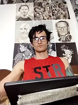 Loggan donnelly online show from 24, 3, 2026