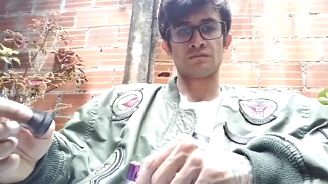 Loggan donnelly online show from 3, 2, 2026