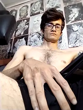 Loggan donnelly online show from 20, 2, 2026