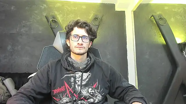 Loggan donnelly online show from 17, 9, 2025