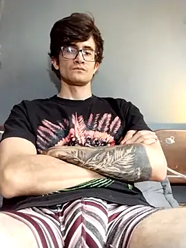 Loggan donnelly online show from 10, 3, 2026