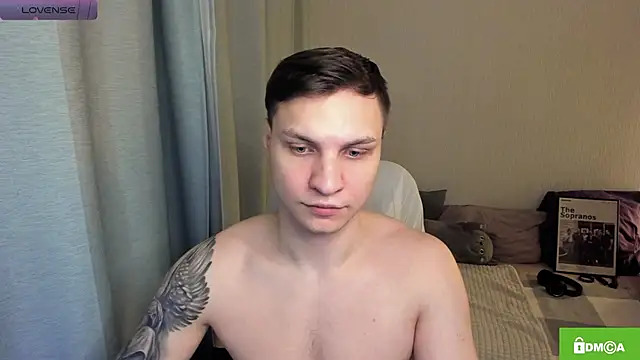 handsome guy01 online show from 27, 5, 2026