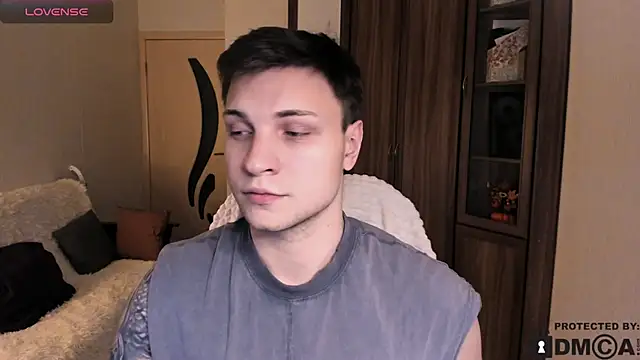 handsome guy01 online show from 17, 11, 2025