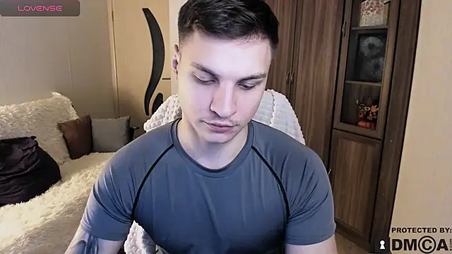 handsome guy01 online show from 22, 10, 2025