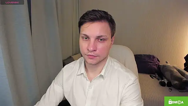 handsome guy01 online show from 12, 7, 2026