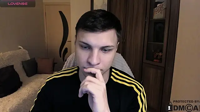 handsome guy01 online show from 10, 11, 2025