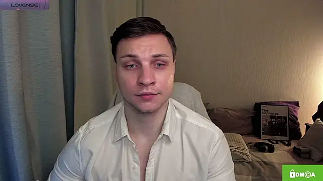 handsome guy01 online show from 19, 6, 2026