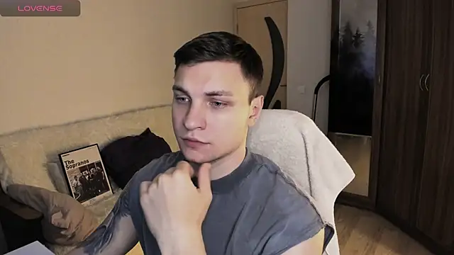 handsome guy01 online show from 5, 10, 2025