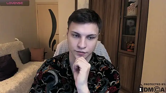 handsome guy01 online show from 9, 11, 2025