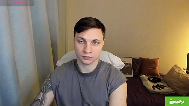 handsome guy01 online show from 4, 3, 2026