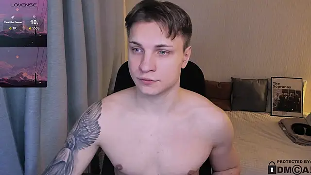 handsome guy01 online show from 4, 2, 2026