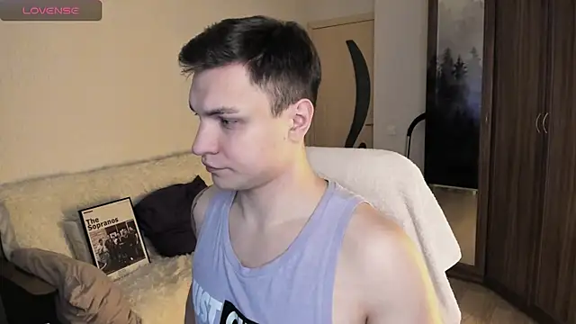 handsome guy01 online show from 7, 10, 2025