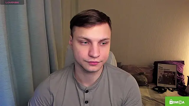 handsome guy01 online show from 7, 5, 2026