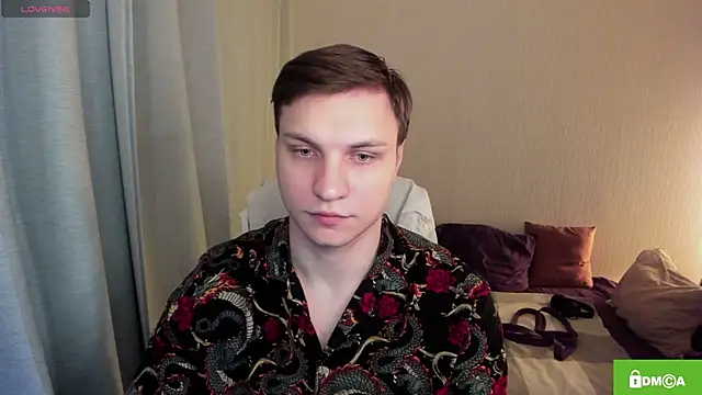 handsome guy01 online show from 3, 4, 2026