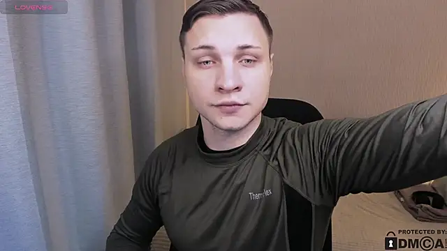 handsome guy01 online show from 1, 2, 2026