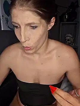 Snapshot of Lenchen_ chatting on 16, 3, 2025 Lenchen online show from 16, 3, 2025