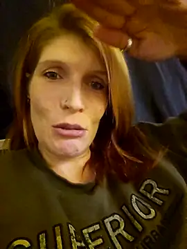 Snapshot of Lenchen_ chatting on 28, 11, 2025 Lenchen online show from 28, 11, 2025