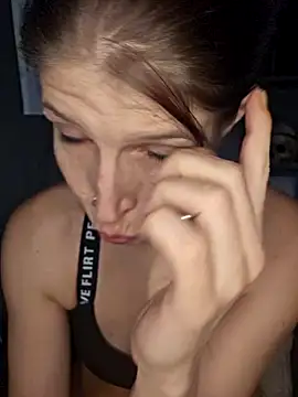 Snapshot of Lenchen_ chatting on 20, 2, 2025 Lenchen online show from 20, 2, 2025