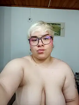 amalia love online show from 25, 9, 2025