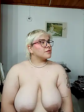 amalia love online show from 5, 10, 2025