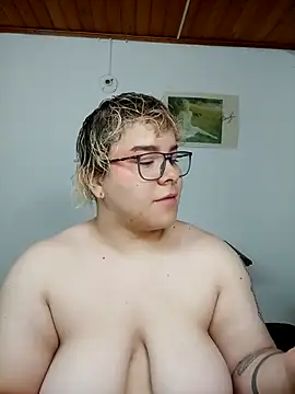 amalia love online show from 18, 12, 2025