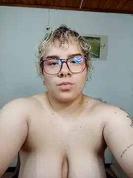 amalia love online show from 4, 12, 2025