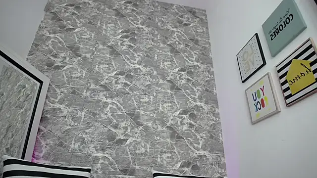 Snapshot of lissbrown chatting on 12, 9, 2025 lissbrown online show from 12, 9, 2025