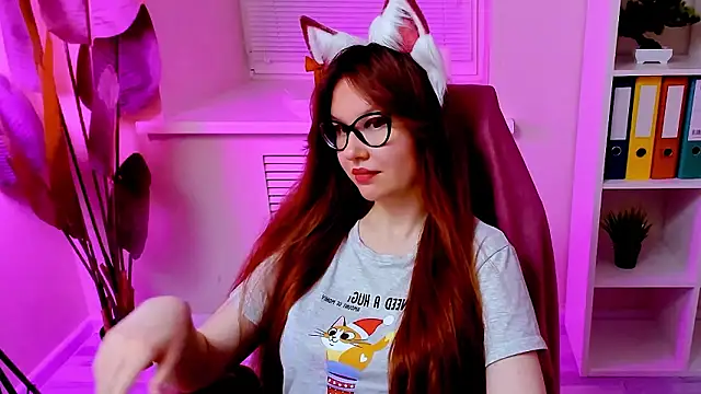 CarolGiggly online show from 12, 3, 2026