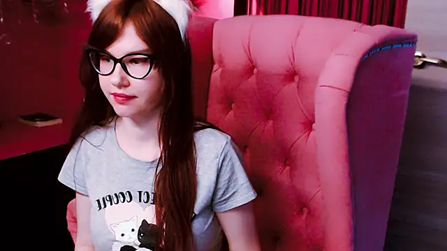 CarolGiggly online show from 1, 12, 2024