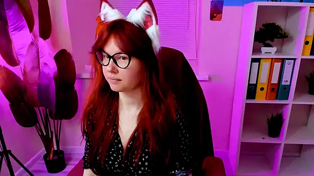 CarolGiggly online show from 13, 11, 2025